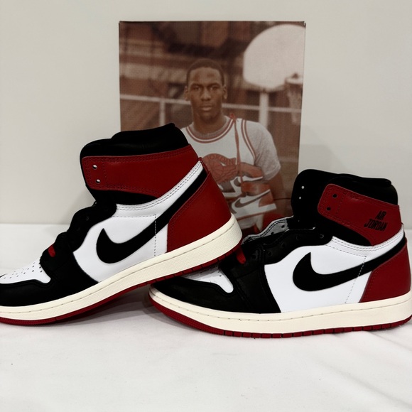Nike Air Jordan 1 Retro High OG “Black Toe Reimagined” DX5485-106 Size 7M/8.5W - Picture 1 of 9